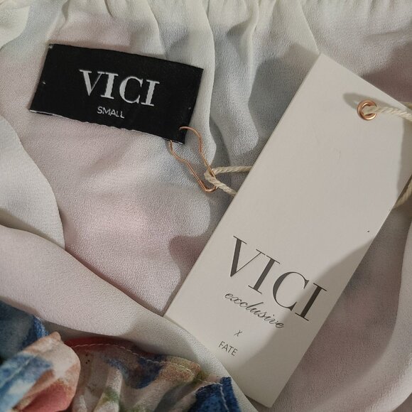 VICI x Fate Floral Cropped Ruffle Puff Sleeve Wrap Blouse NWT S Romantic Fairy - Picture 8 of 8